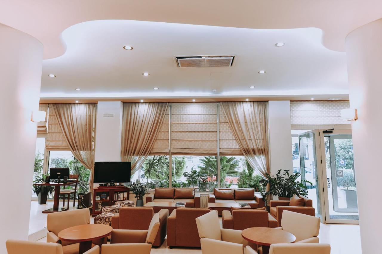 Athinaiko Hotel كاندية المظهر الخارجي الصورة