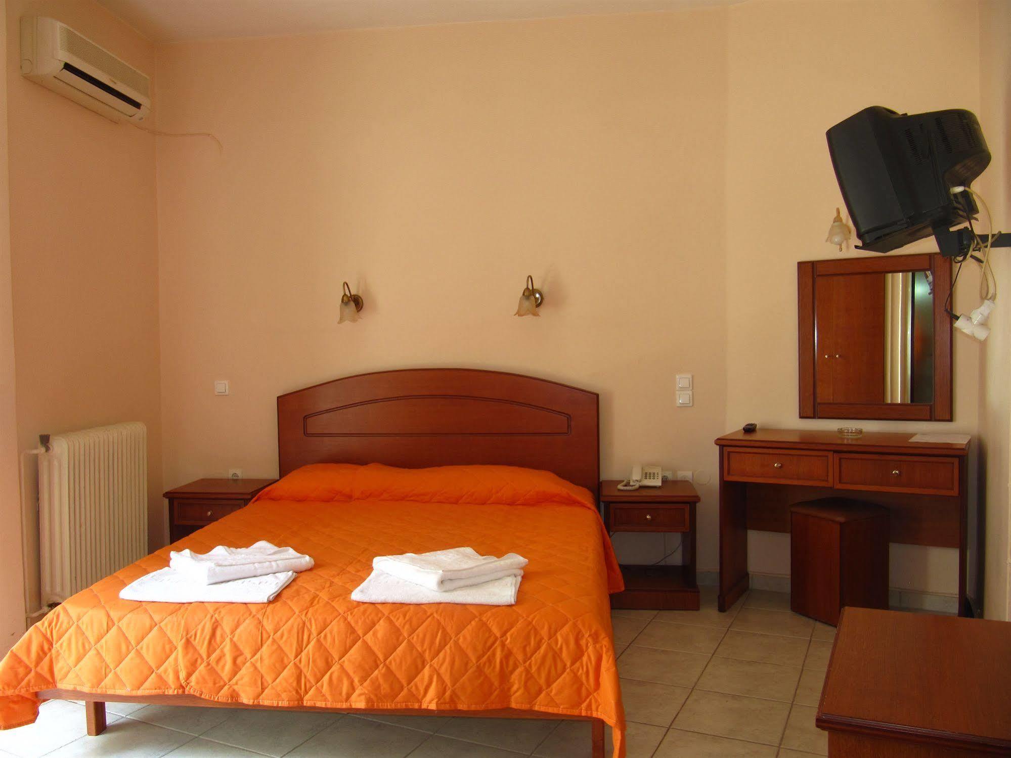 Athinaiko Hotel كاندية المظهر الخارجي الصورة